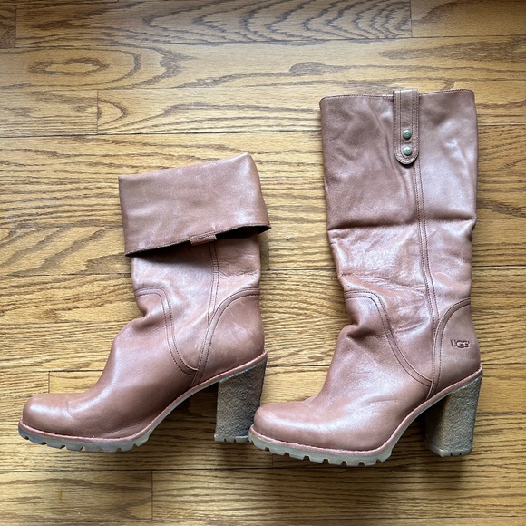 UGG Brown Leather "Josie" Pull On Boots - S/N 1001643 - US 8.5  - EU 39.5 - Picture 1 of 6